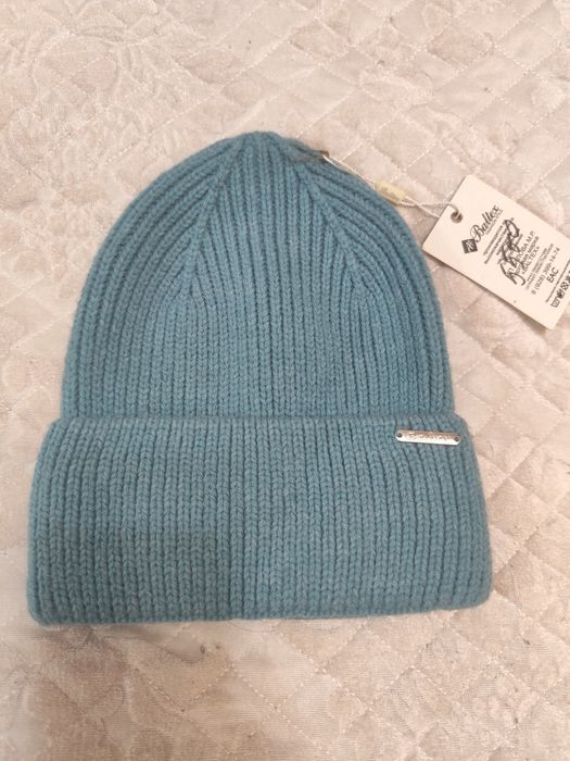 Шапочка вязанная