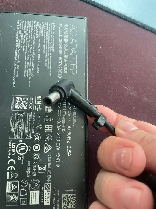 Зарядно + букса за лаптоп (DC jack), комплект