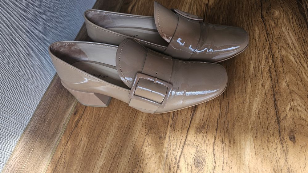 Туфли из натуральной кожи