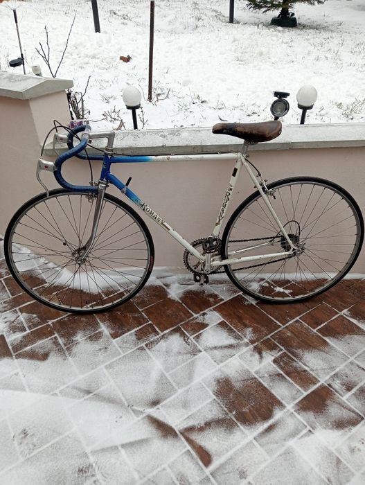 Semi cursiera originală