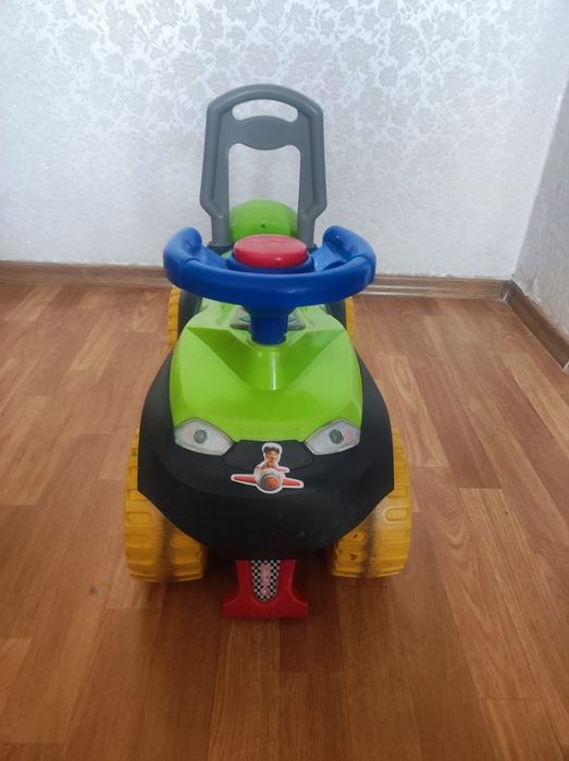 Продам детский толокар