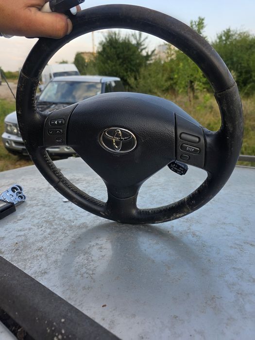 Кормило волан с airbag за Toyota Avensis