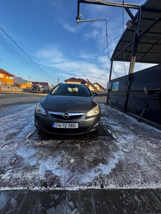 Vând Opel Astea H an fabricație 2011,motor 1.7CDTI diesel,110cp.