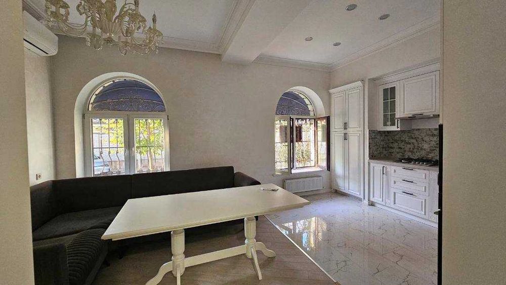 Продаётся 5 ком ЖК Cambridge