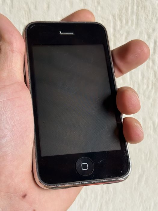 iPhone 3G 8GB Functional