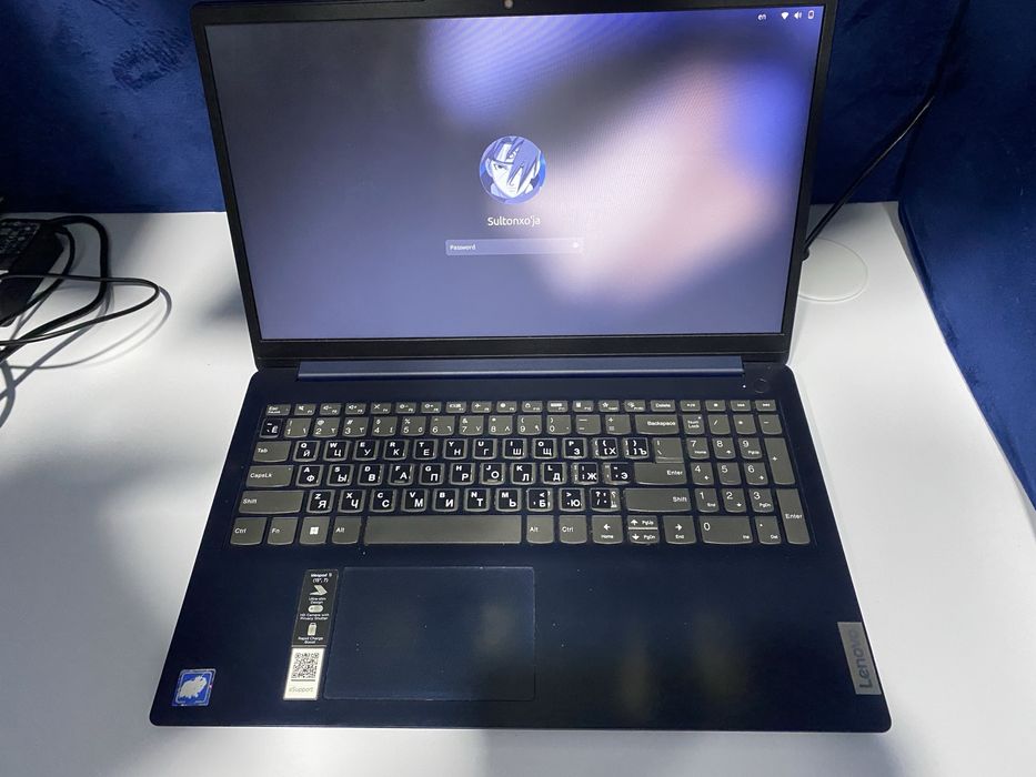 Lenovo IdeaPad 1i | 8/256GB SSD