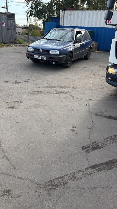 Продам машину фольсваген голь 3