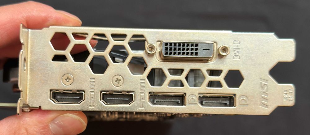 ТОП състояние Видео карта MSI GeForce GTX 1060 ARMOR 6G OCV1 GDDR5