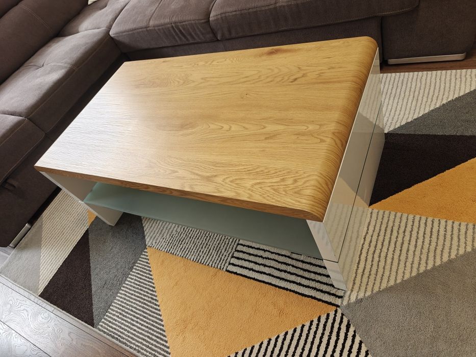 Холна маса - много запазена.