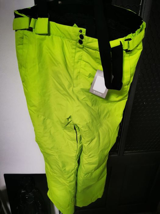 Vand echipament schi pantaloni noi XXL