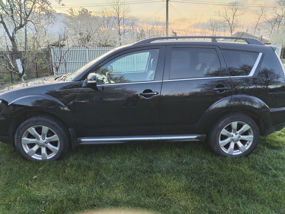 MITSUBISHI Outlander 2012 — imagine 5