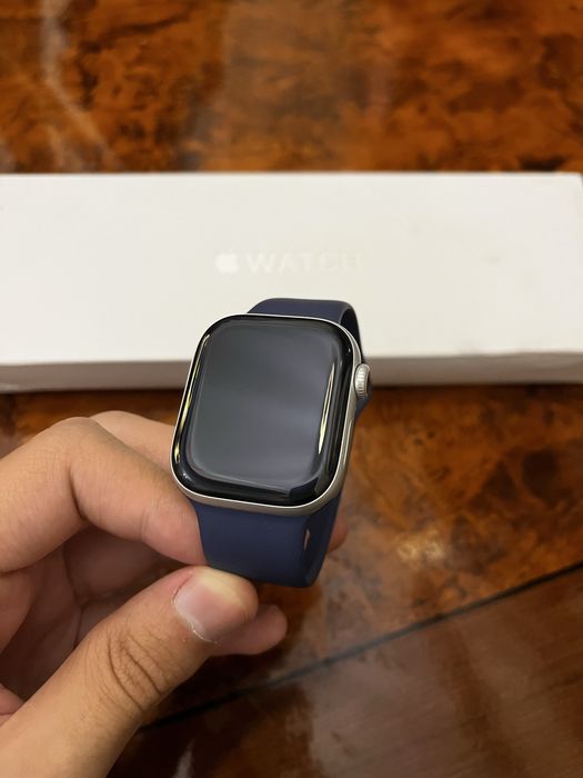iWatch 10/42 99% starlight