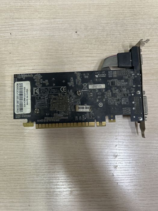 GeForce GT 440 2GB DDR3 128-bit