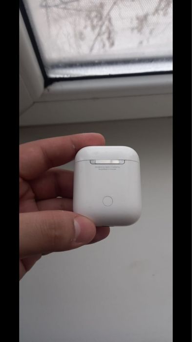 Продам Air pods 2 series