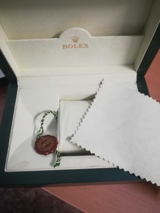 Rolex SUBMARINER Date Oyster Perpetual, кутия+документи, 16610