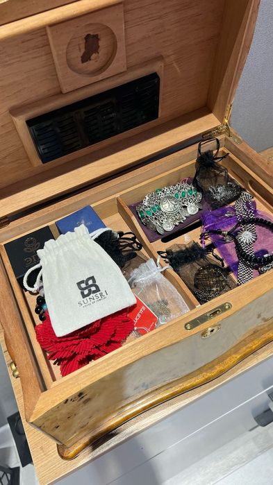 Шкатулка массив универсальная