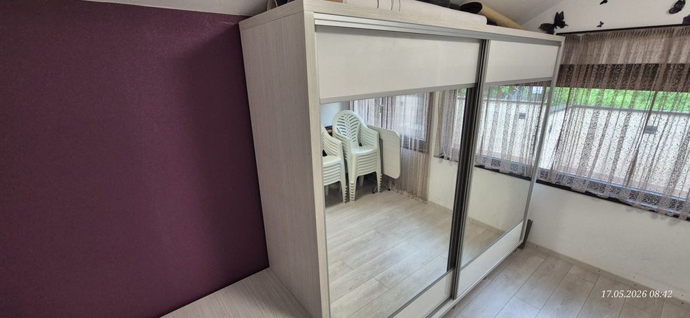 Vând  dresing,(sifonier)culoare alba