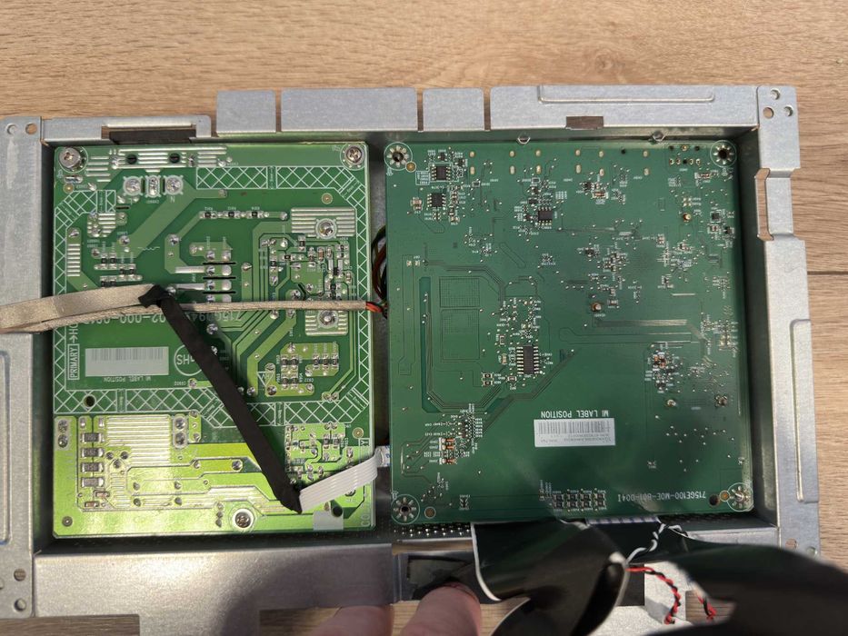 LENOVO Legion R27i-30 - 27” IPS – за ремонт / части