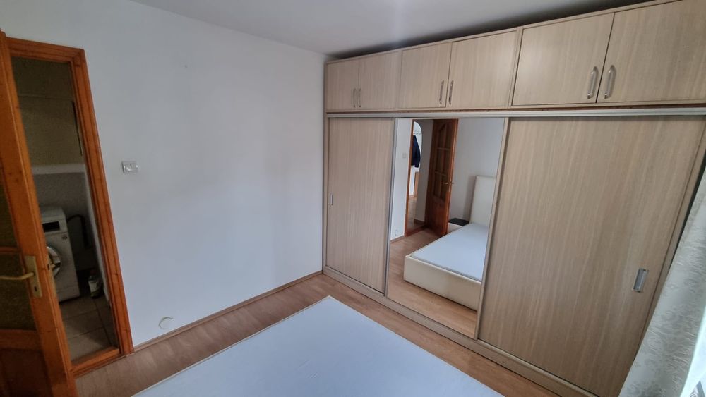 Ofer spre închiriere apartament 2 camere
