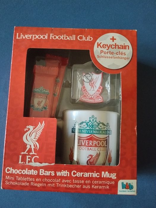 Vând cană pentru fanii echipei Liverpool