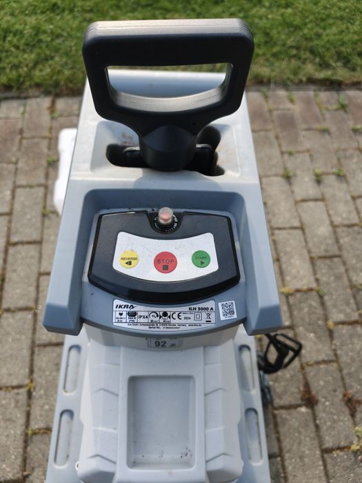 Tocător de crengi folosit o singură dată
