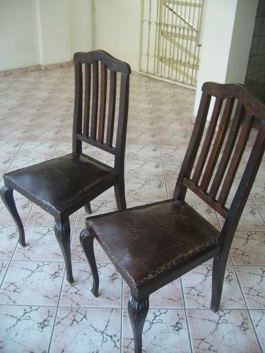 Старинни Двойки Столове - Големи Намаления !