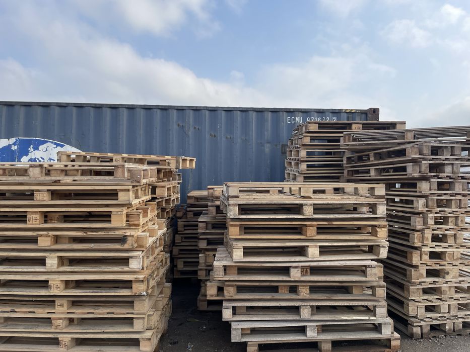 Ishlatilgan yog‘och poddonlar sotiladi