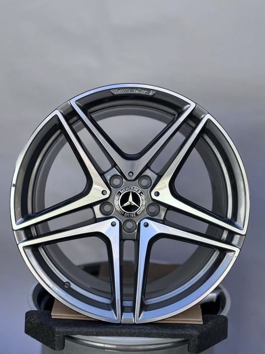 Нови ! Оригинални джанти 19 цола Amg