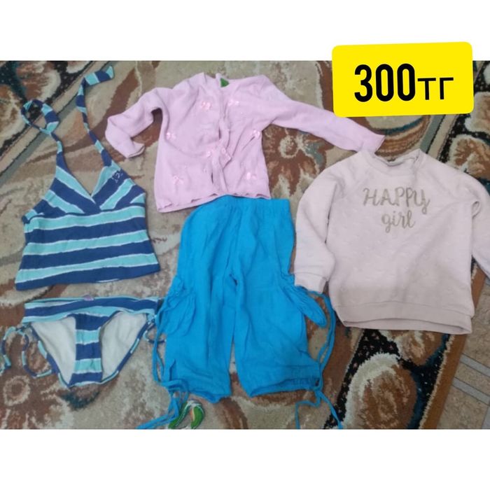 Продам детские платья