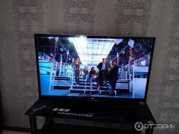 Телевизор LG 42LA644V