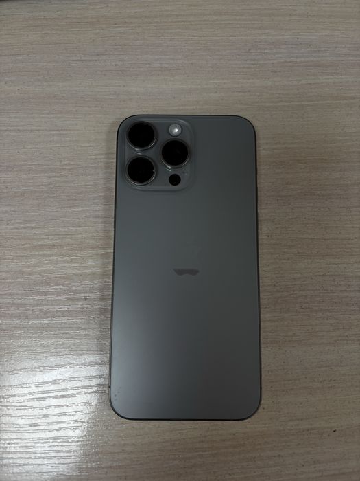 Apple iPhone 15 Pro Max,  256 Gb, 82% оригинал