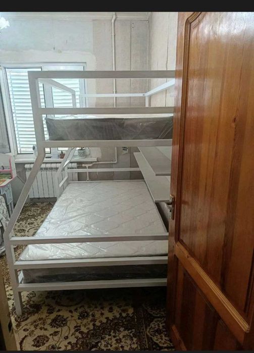 Продаётся двухъярусная кровать
