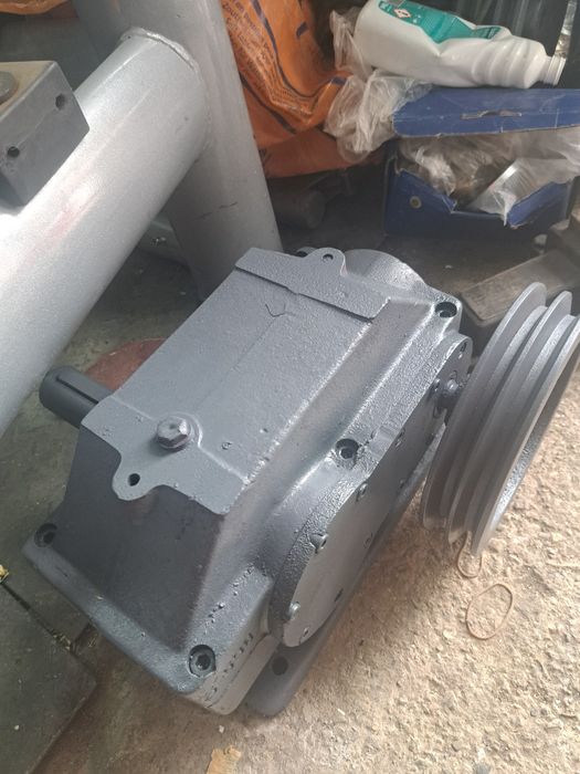 Кухненски шкаф комод дъбови мебели