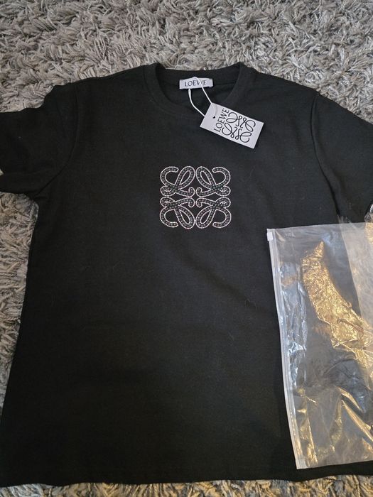 Уникална тениска Маркова с камъни С размер