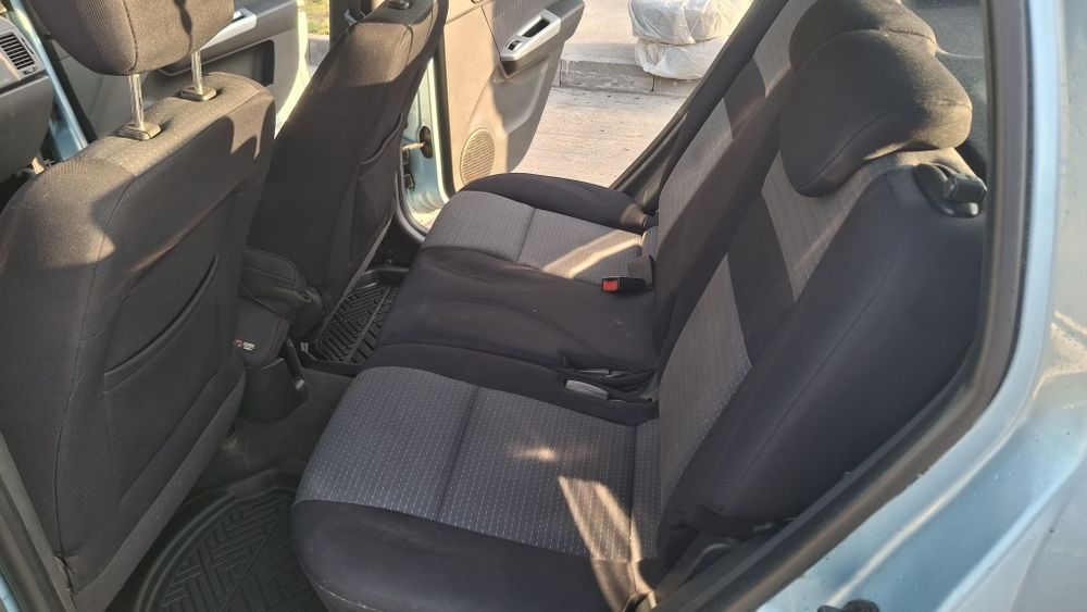 Vând hyundai getz