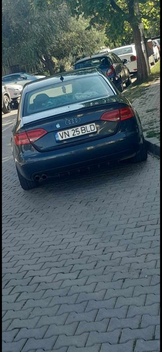 Vând urgent audi a4