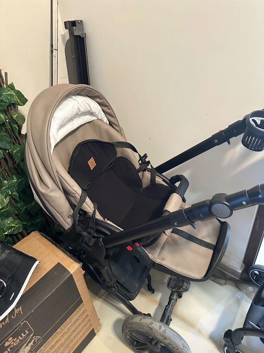 Бебешка количка 3 в 1 Dada Paradiso използвана