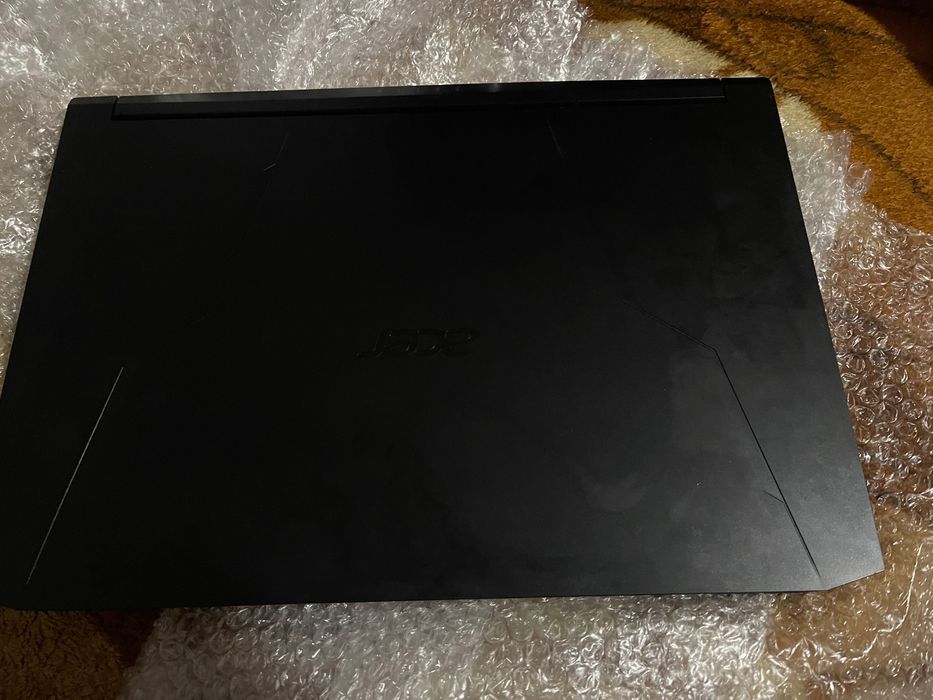 Vând Laptop Acer Nitro