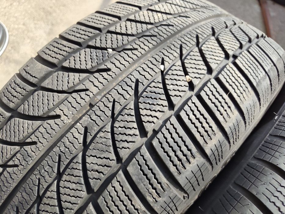 245/45/19" 4бр Goodride winter,dot2823,6mm