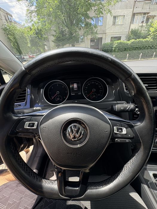VOLKSWAGEN Golf 2018 — imagine 5