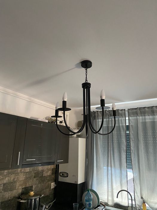 Set corpuri de iluninat IKEA ( 3 lustre negre+ 1 plafoniera)