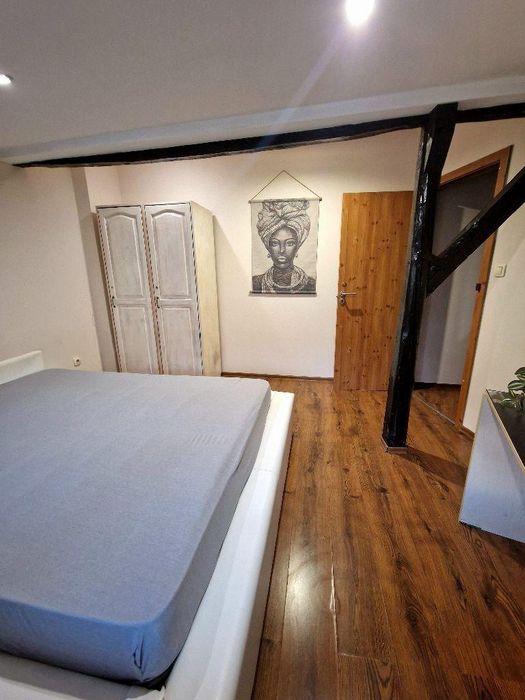 Дава се под наем Тристаен апартамент в Пловдив, Център - 100 кв.м за 500 € - Снимка #3