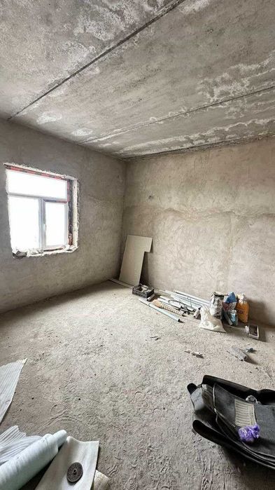 Продаётся 2х комн квартира на 4 этаже Ор-р Нурафшон