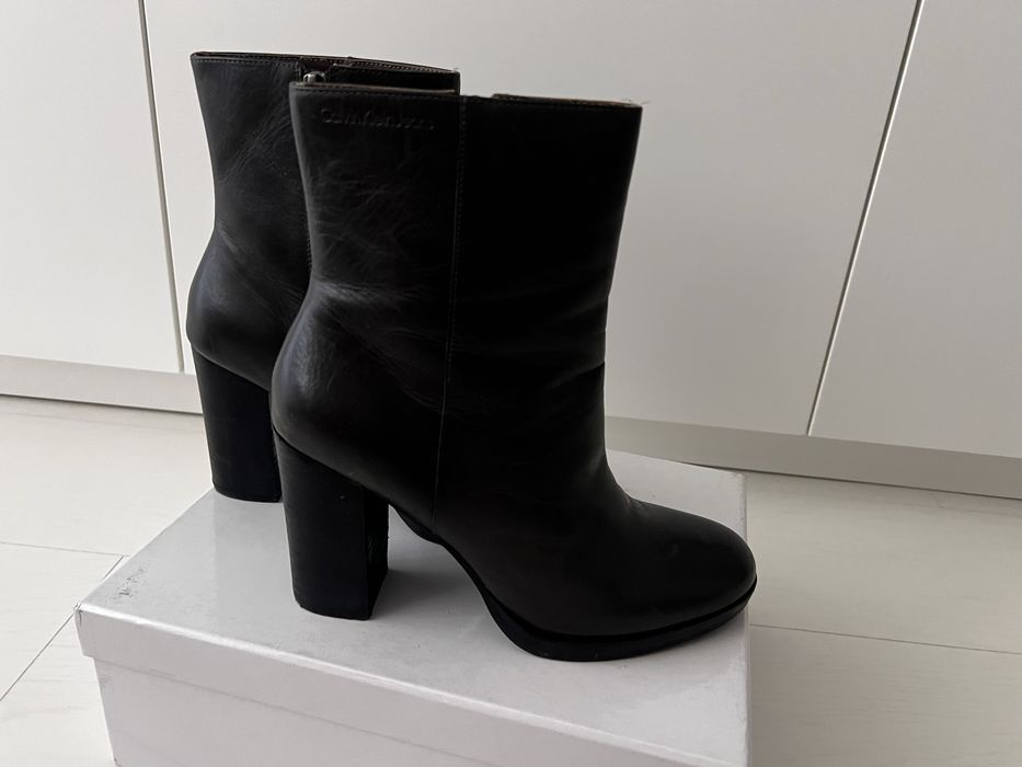 Продавам кожени боти Кевин Клайн и кожени чизми