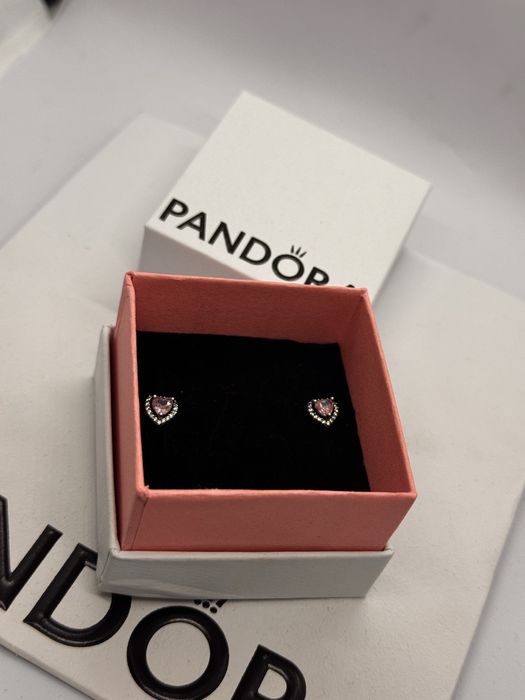 Пандора обеци Pandora