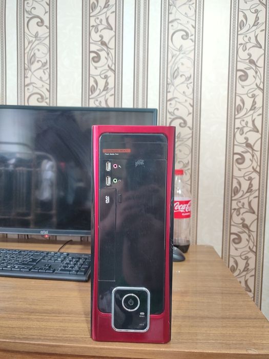 Kompyuter Keysi sotiladi