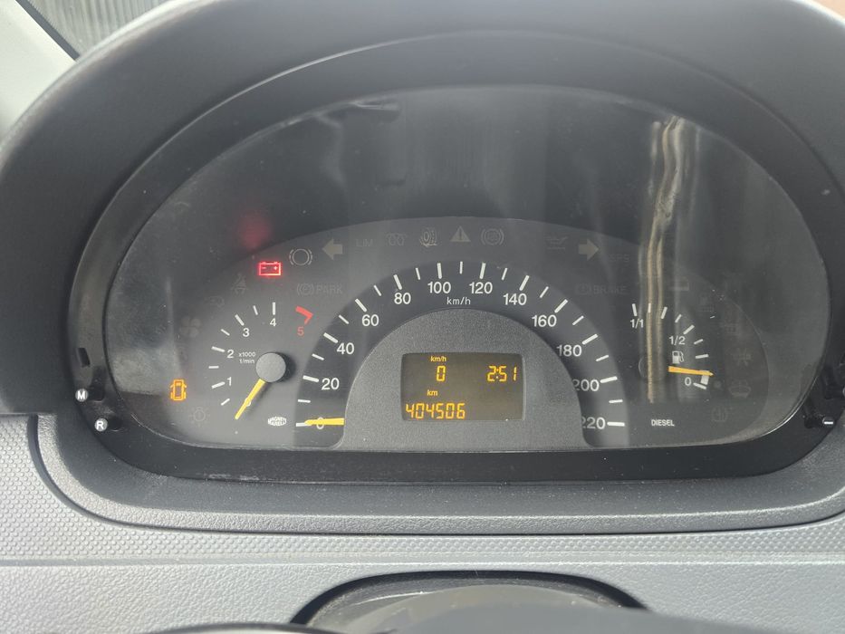 Vind mercedez vito, An 2006