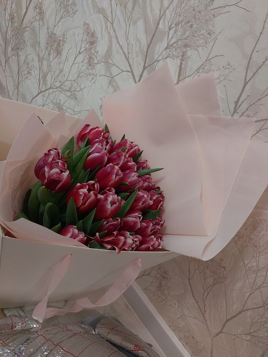 Букет цветов тюльпан
