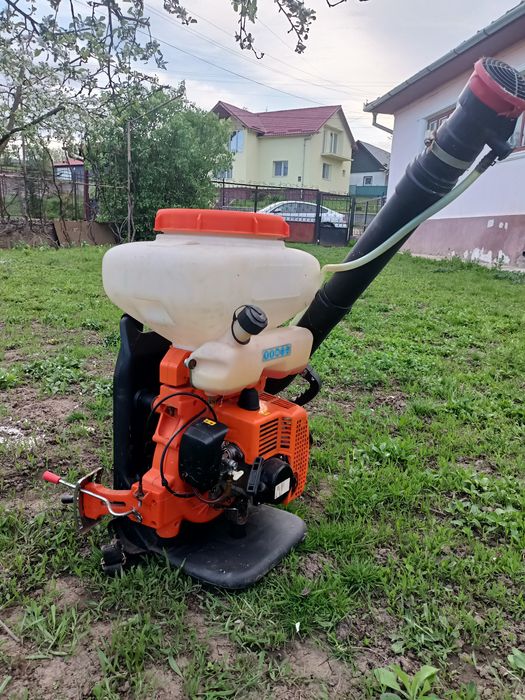 Atomizor pompa pe benzina