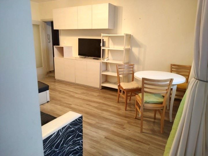 Дава се под наем Двустаен апартамент в София, Люлин 10 - 60 кв.м за 484.5 € - Снимка #1